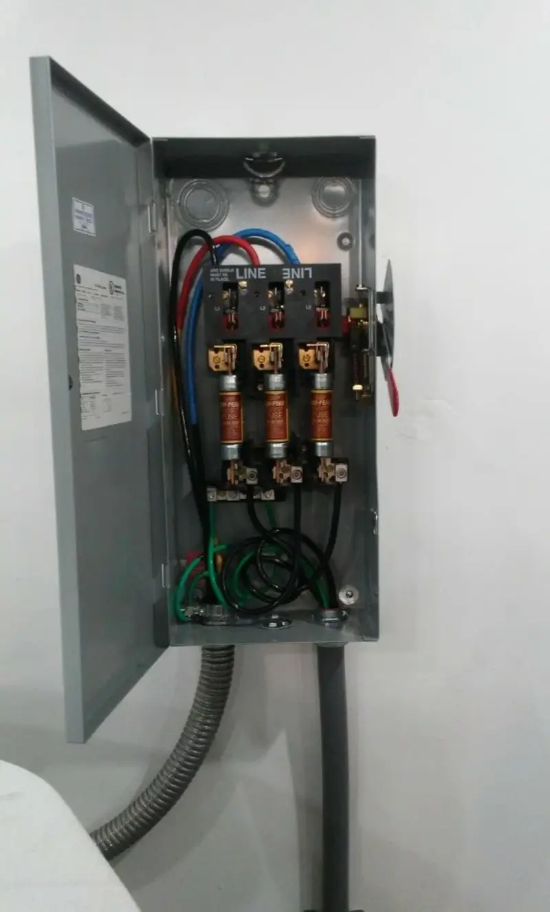 Three-phase disconnect switch installed for Electrical Wiring & Rewiring in Lake Hallie